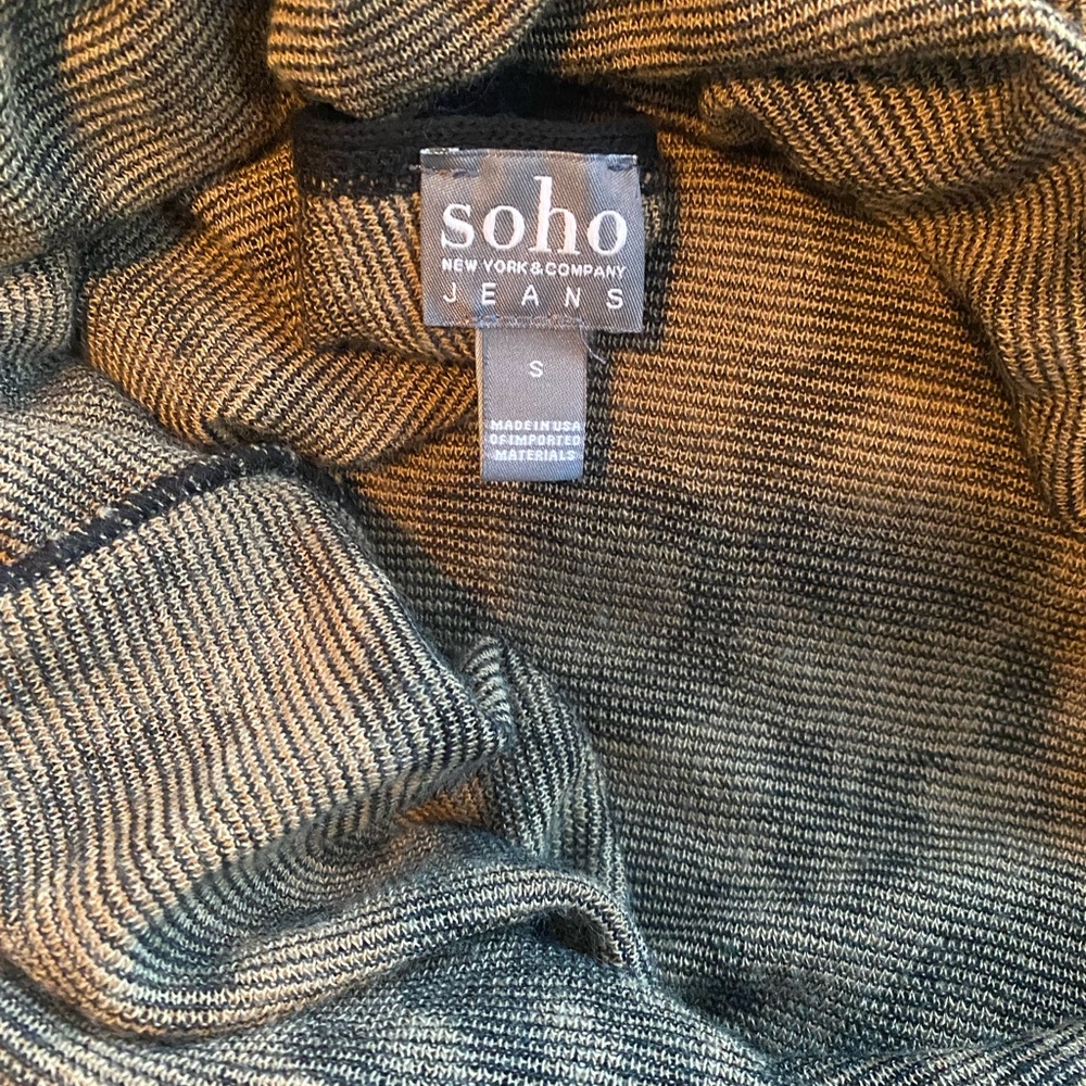 Soho Cheetah print sweater - Picture 3 of 3